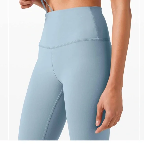 EUC Lululemon Wunder Train HR Tight 25” - Picture 3 of 6